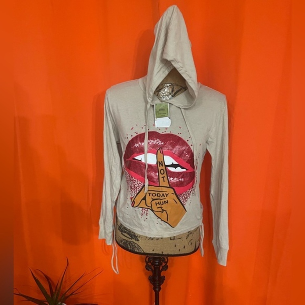 Medium top by OnFire